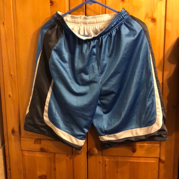 Nike blue white reversible shorts size m - Picture 4 of 6